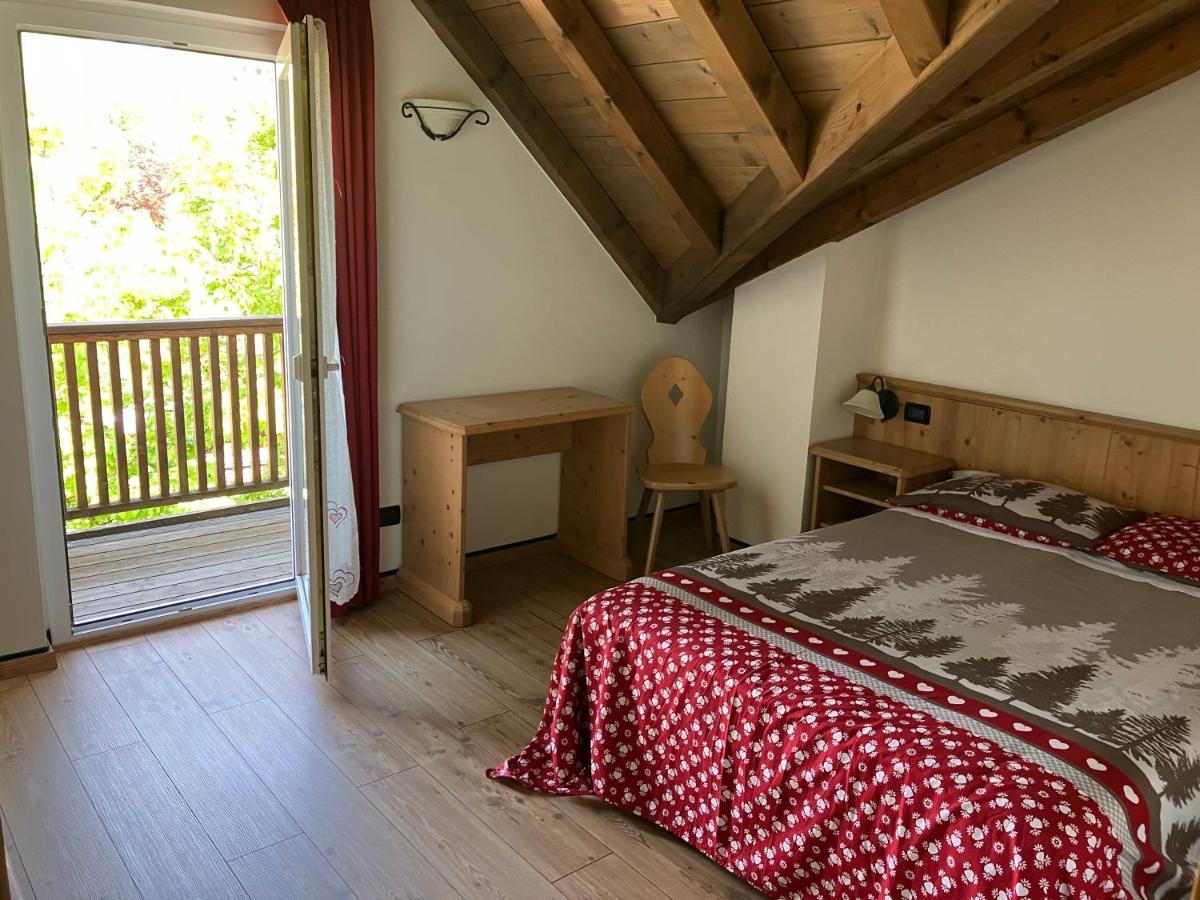 Giongo Residence - Appartamenti Лавароне Екстериор снимка