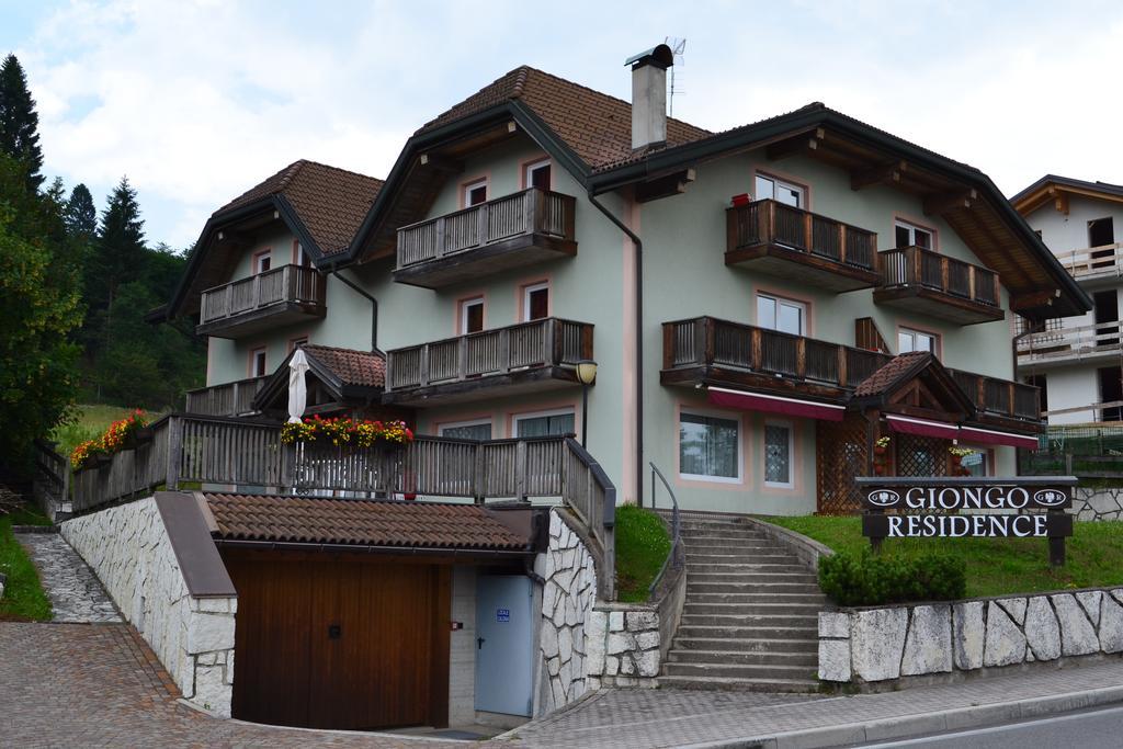 Giongo Residence - Appartamenti Лавароне Екстериор снимка