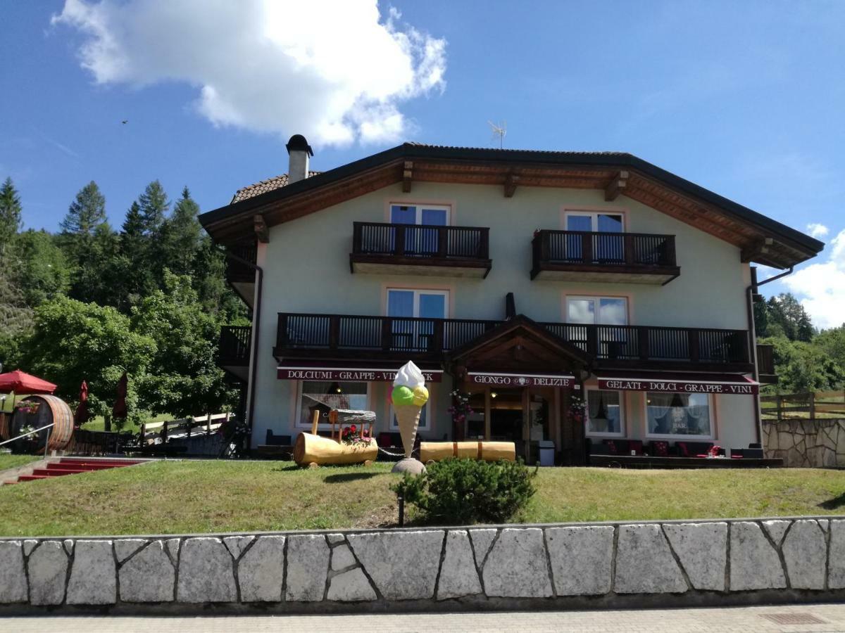 Giongo Residence - Appartamenti Лавароне Екстериор снимка